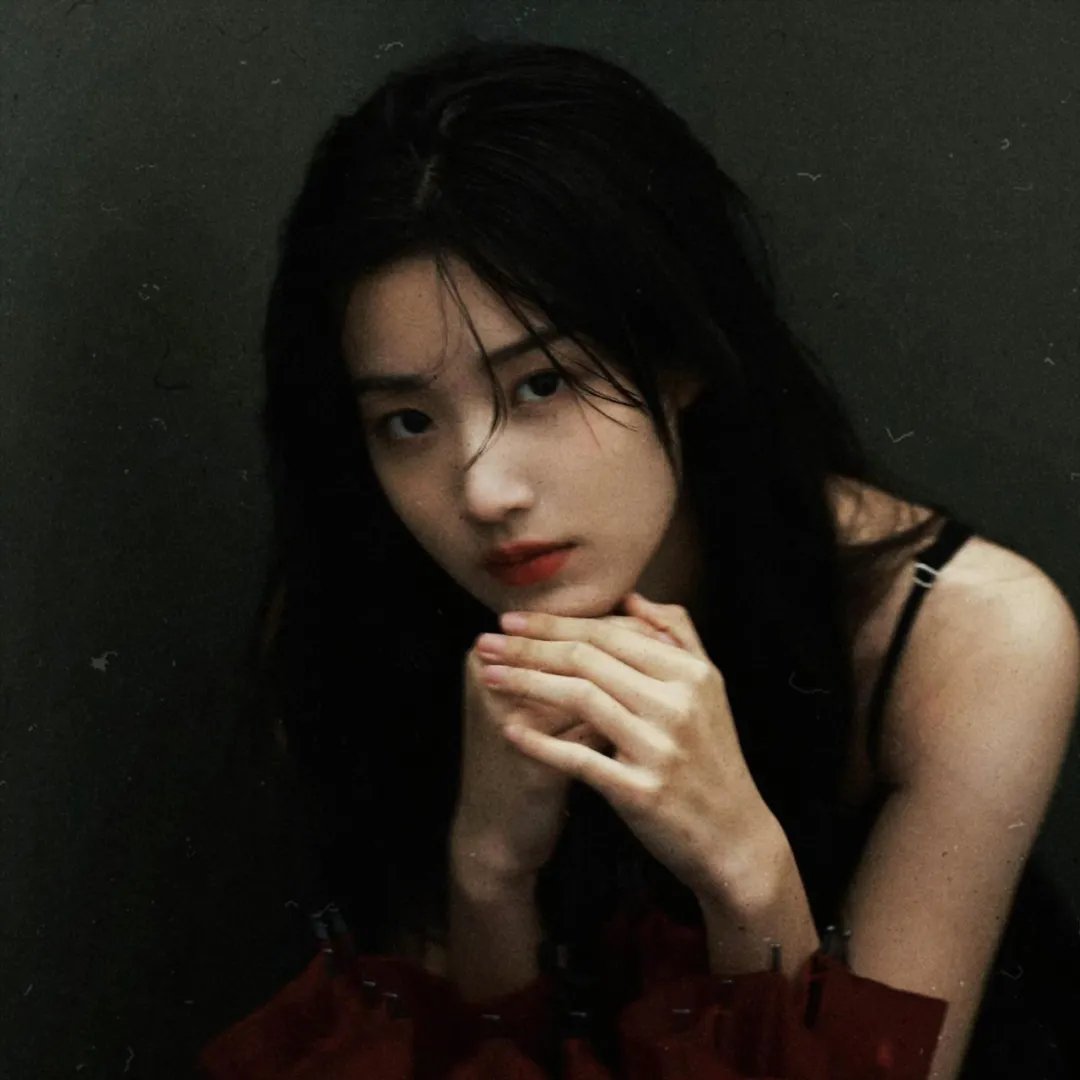德扑女王2:双面鬼王