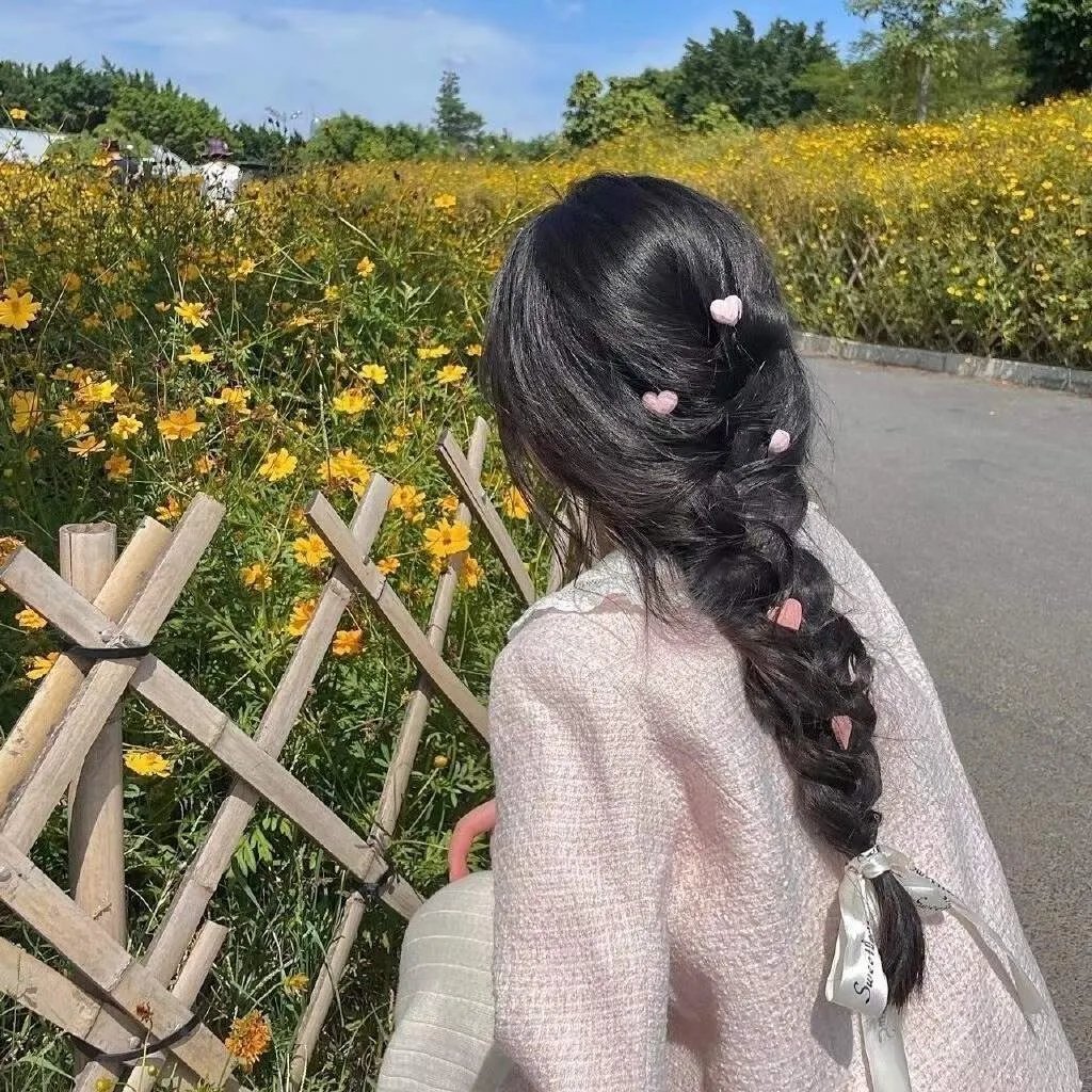 白色微笑
